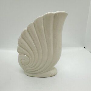 SOLD Vintage 60s Ceramic Shell Art Deco Retro Cream Vase Planter MCM Scallop Fan